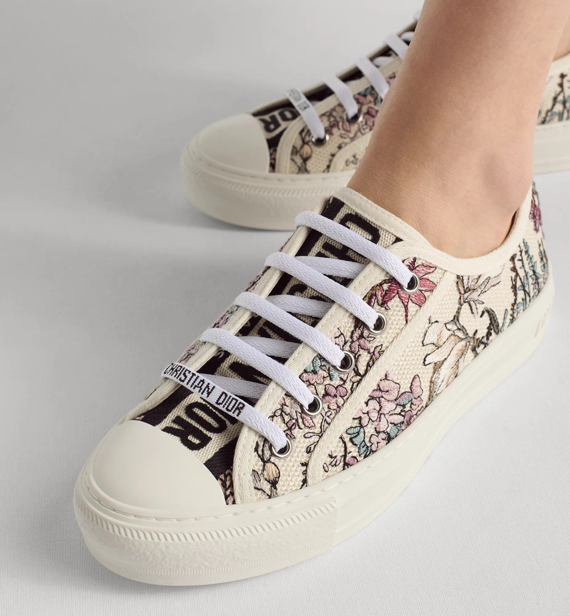 Dior Walk’n’Dior Sneaker - Image 5